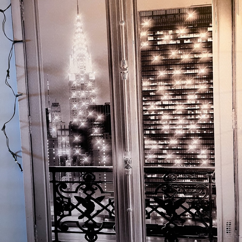Light-Up New York High-Rise View